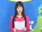 女主持在做節目時強迫顏射